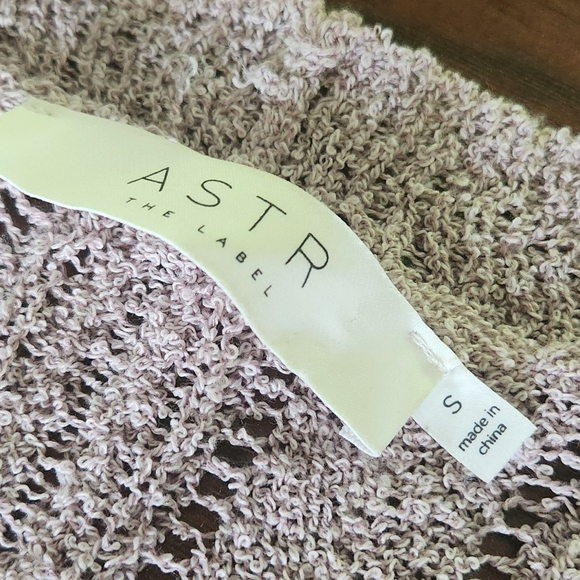 ASTR LAVENDER PURPLE SWEATER 💜 - Picture 5 of 10